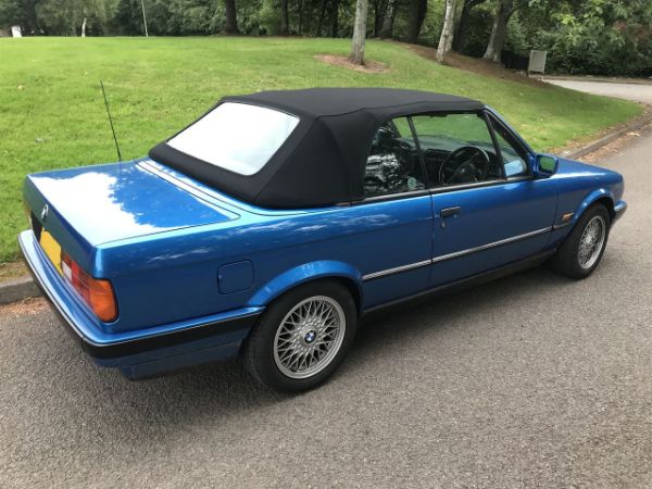 Show details for 3 Series E30 (H252) Picture of 3 Series E30 (H252)